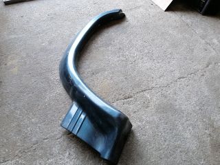 bontott MITSUBISHI PAJERO Jobb első Sárvédő Szélesítő