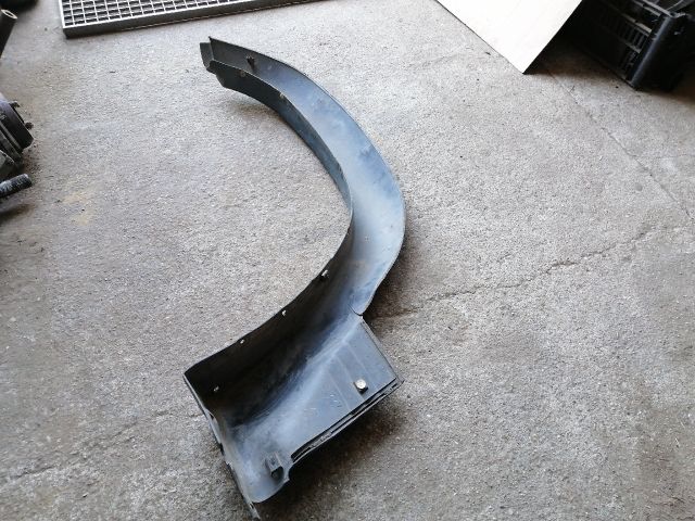 bontott MITSUBISHI PAJERO Jobb első Sárvédő Szélesítő