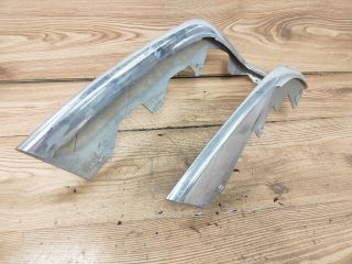 bontott MITSUBISHI PAJERO Jobb Fényszóró Lámpakeret