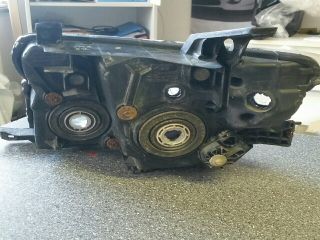 bontott MITSUBISHI PAJERO Jobb Fényszóró