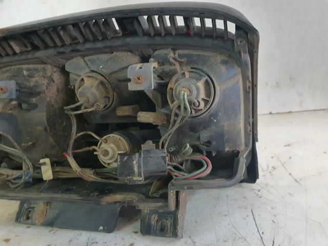 bontott MITSUBISHI PAJERO Jobb Fényszóró