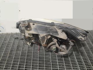 bontott MITSUBISHI PAJERO Jobb Fényszóró