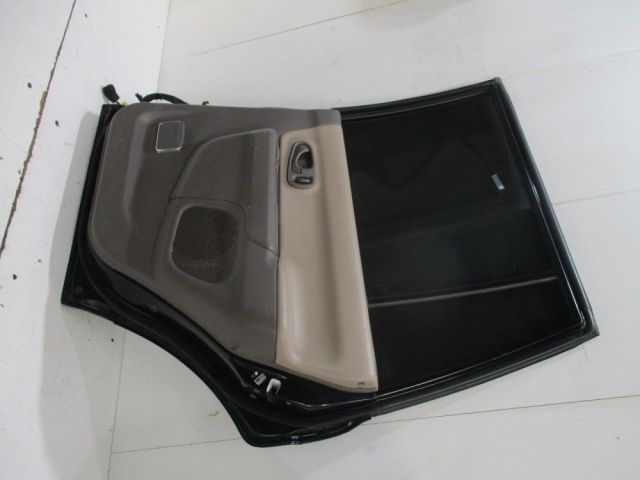 bontott MITSUBISHI PAJERO Jobb hátsó Ajtó (Üres lemez)