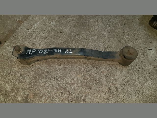 bontott MITSUBISHI PAJERO Jobb hátsó Alsó Első Lengőkar