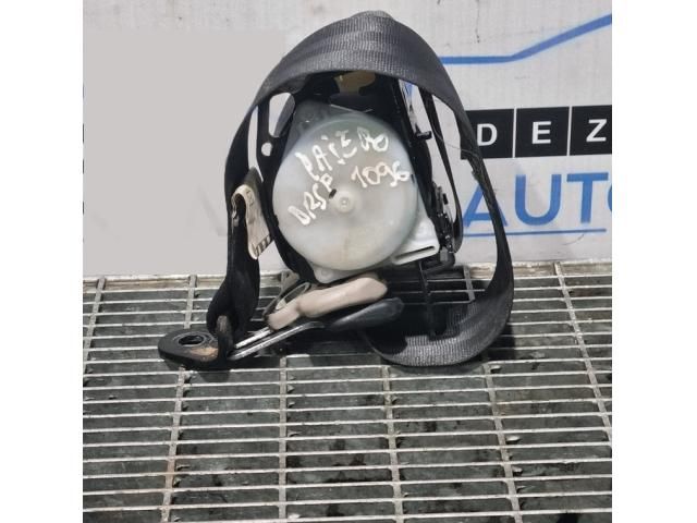 bontott MITSUBISHI PAJERO Jobb hátsó Biztonsági Öv