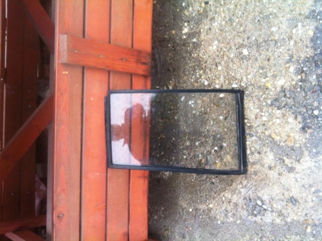 bontott MITSUBISHI PAJERO Jobb hátsó Fixüveg (Ajtóban)