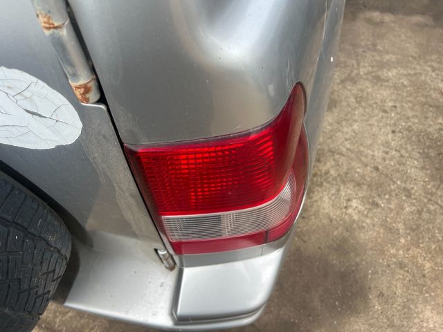 bontott MITSUBISHI PAJERO Jobb Hátsó Lámpa