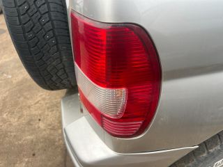 bontott MITSUBISHI PAJERO Jobb Hátsó Lámpa