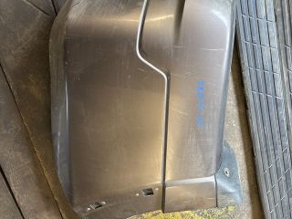 bontott MITSUBISHI PAJERO Jobb hátsó Lökhárító