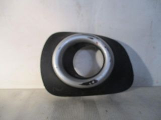 bontott MITSUBISHI PAJERO Jobb Ködlámpa Rács