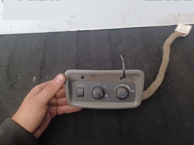 bontott MITSUBISHI PAJERO Klíma Kapcsoló