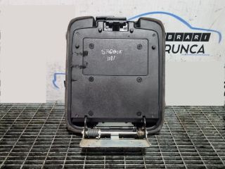 bontott MITSUBISHI PAJERO Könyöklő