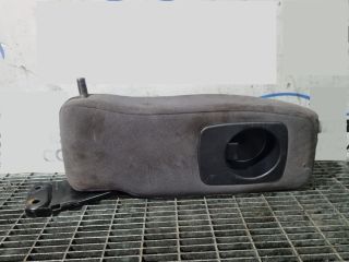 bontott MITSUBISHI PAJERO Könyöklő