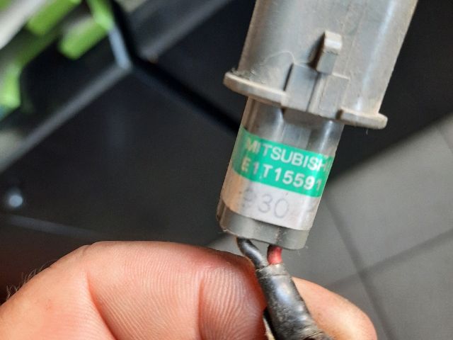 bontott MITSUBISHI PAJERO Kopogás Jeladó