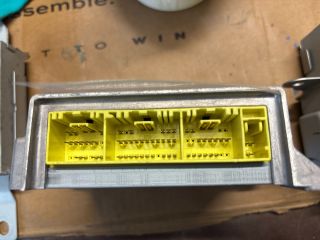 bontott MITSUBISHI PAJERO Légzsák Elektronika