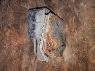 bontott MITSUBISHI PAJERO Motor Tartó Bak (Pozíciófüggetlen)