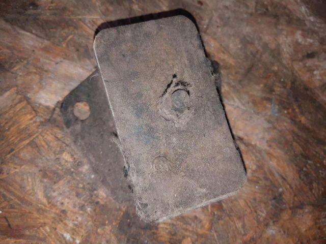 bontott MITSUBISHI PAJERO Motor Tartó Bak (Pozíciófüggetlen)