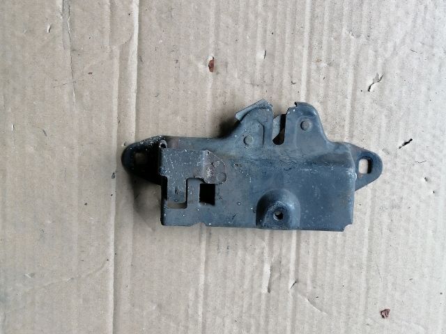 bontott MITSUBISHI PAJERO Motorháztető Zárszerkezet