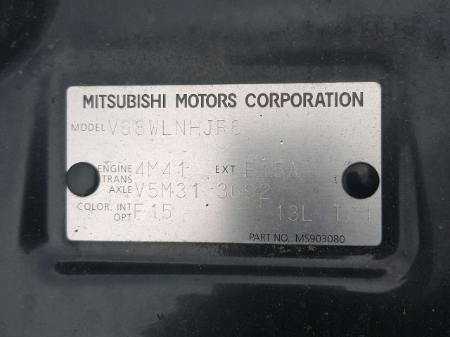 bontott MITSUBISHI PAJERO Motorháztető