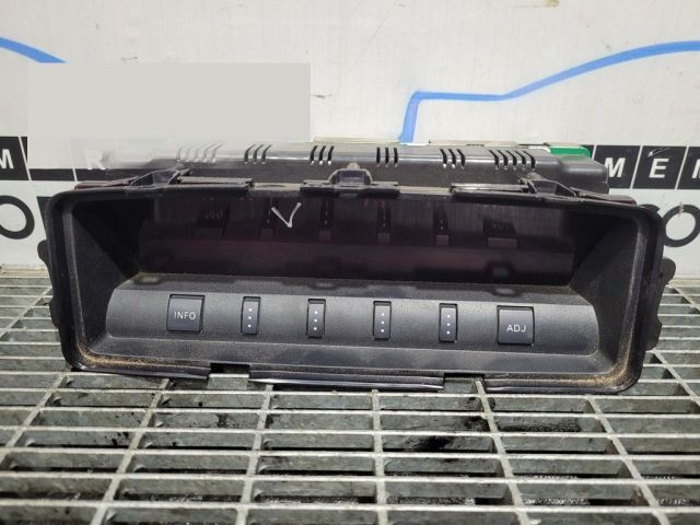 bontott MITSUBISHI PAJERO Multifunkciós Kijelző