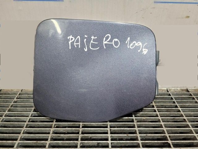 bontott MITSUBISHI PAJERO Tankajtó