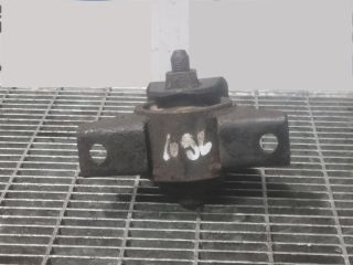 bontott MITSUBISHI PAJERO Tartó Bak