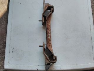 bontott MITSUBISHI PAJERO Tartó Bak