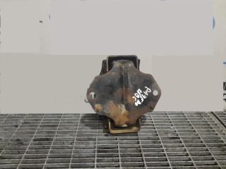 bontott MITSUBISHI PAJERO Tartó Bak