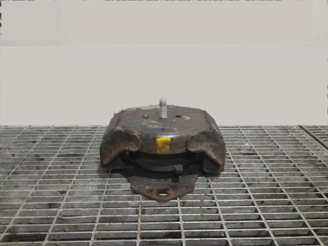 bontott MITSUBISHI PAJERO Tartó Bak