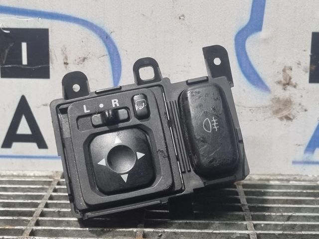 bontott MITSUBISHI PAJERO Tükör Kapcsoló
