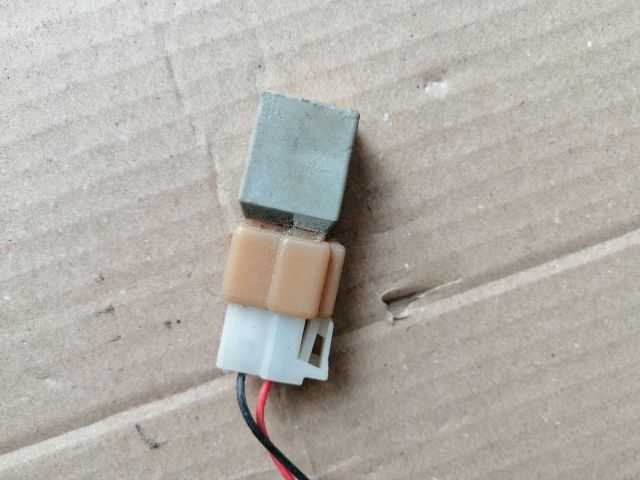 bontott MITSUBISHI PAJERO Üzemanyag Befecskendező Ellenállás