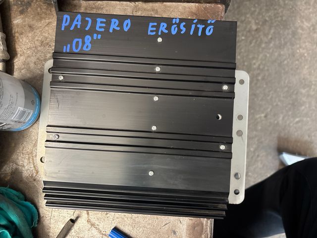 bontott MITSUBISHI PAJERO Végfok