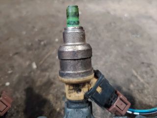 bontott MITSUBISHI SPACE RUNNER Porlasztó (1 db)