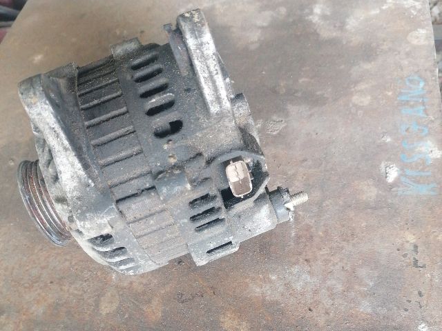 bontott MITSUBISHI SPACE RUNNER Generátor