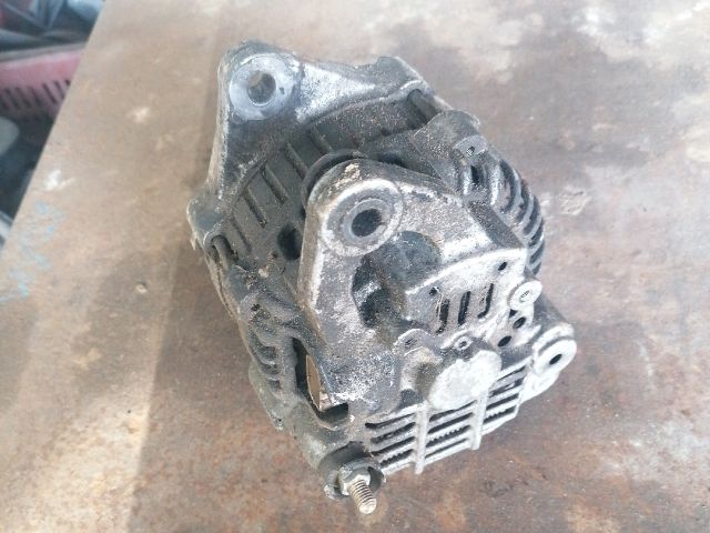 bontott MITSUBISHI SPACE RUNNER Generátor