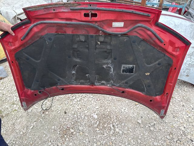 bontott MITSUBISHI SPACE RUNNER Motorháztető