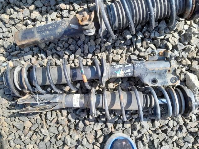 bontott MITSUBISHI SPACE STAR Első Lengéscsillapító Pár