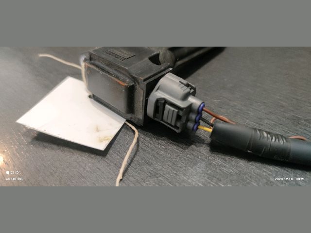 bontott MITSUBISHI SPACE STAR Gyújtótrafó