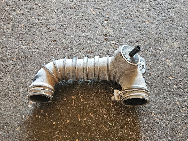 bontott MITSUBISHI SPACE STAR Légbeömlő Cső