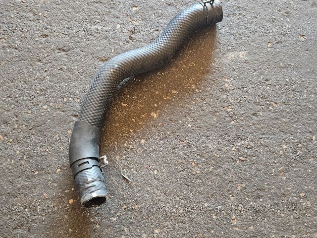 bontott MITSUBISHI SPACE STAR Vízcső