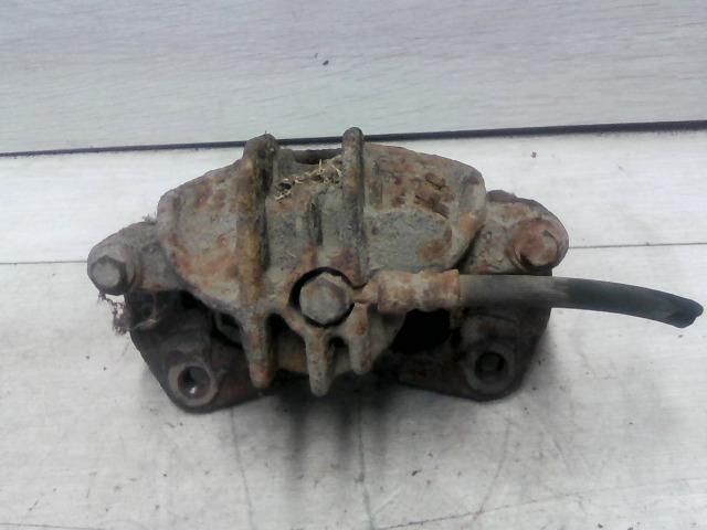 bontott MITSUBISHI SPACE STAR Jobb első Féknyereg Munkahengerrel