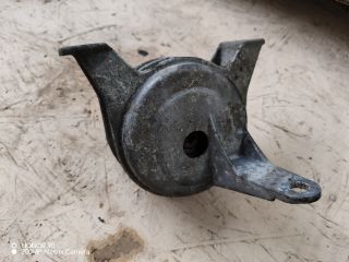 bontott MITSUBISHI SPACE STAR Motor Tartó Bak (Fém)