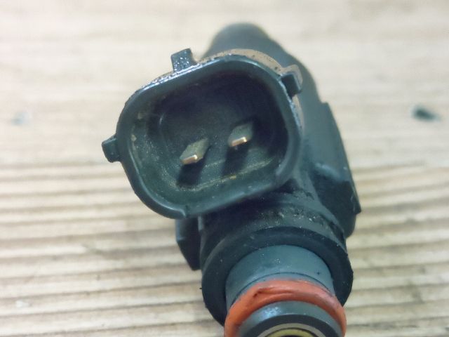 bontott MITSUBISHI SPACE STAR Porlasztó (1 db)