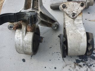 bontott MITSUBISHI SPACE STAR Váltó Tartó Bak (Pozíciófüggetlen)