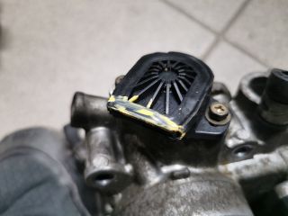 bontott MITSUBISHI SPACE STAR Fojtószelep (Mechanikus)