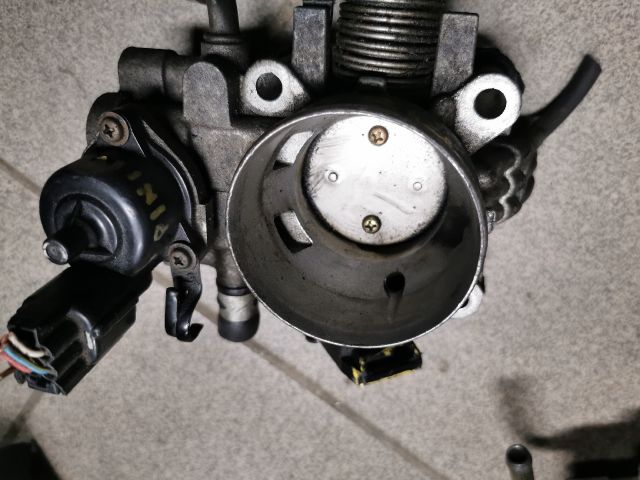 bontott MITSUBISHI SPACE STAR Fojtószelep (Mechanikus)