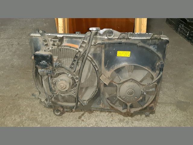 bontott MITSUBISHI SPACE STAR Vízhűtő Radiátor (Nem klímás)