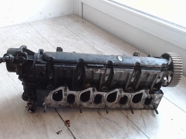 bontott MITSUBISHI SPACE STAR Hengerfej