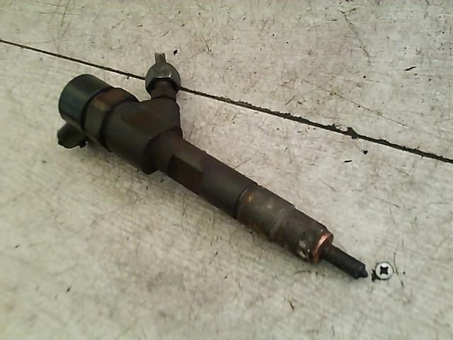 bontott MITSUBISHI SPACE STAR Porlasztó (1 db)