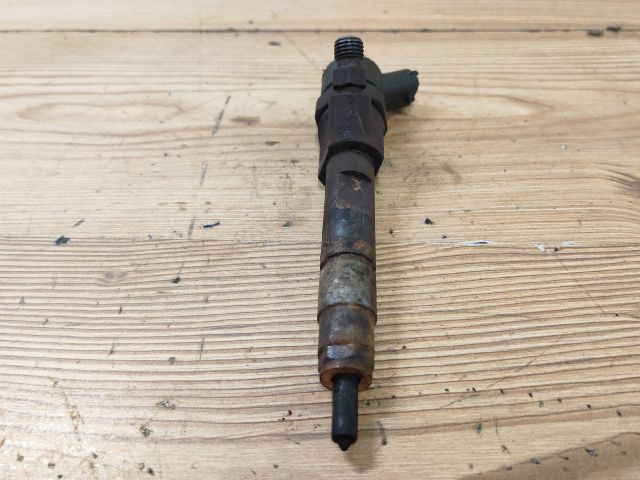 bontott MITSUBISHI SPACE STAR Porlasztó (1 db)